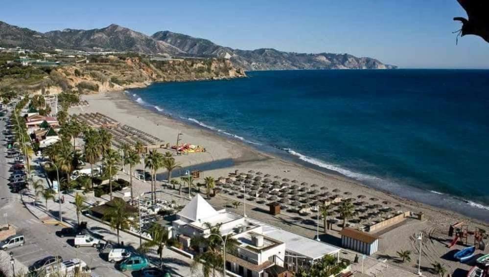 Apartamento en Nerja Exterior foto
